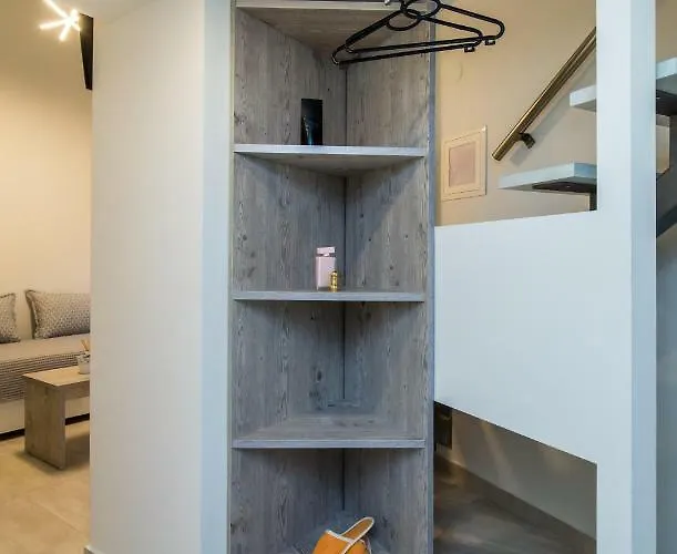 Mr & Mrs K Lofts Διαμέρισμα